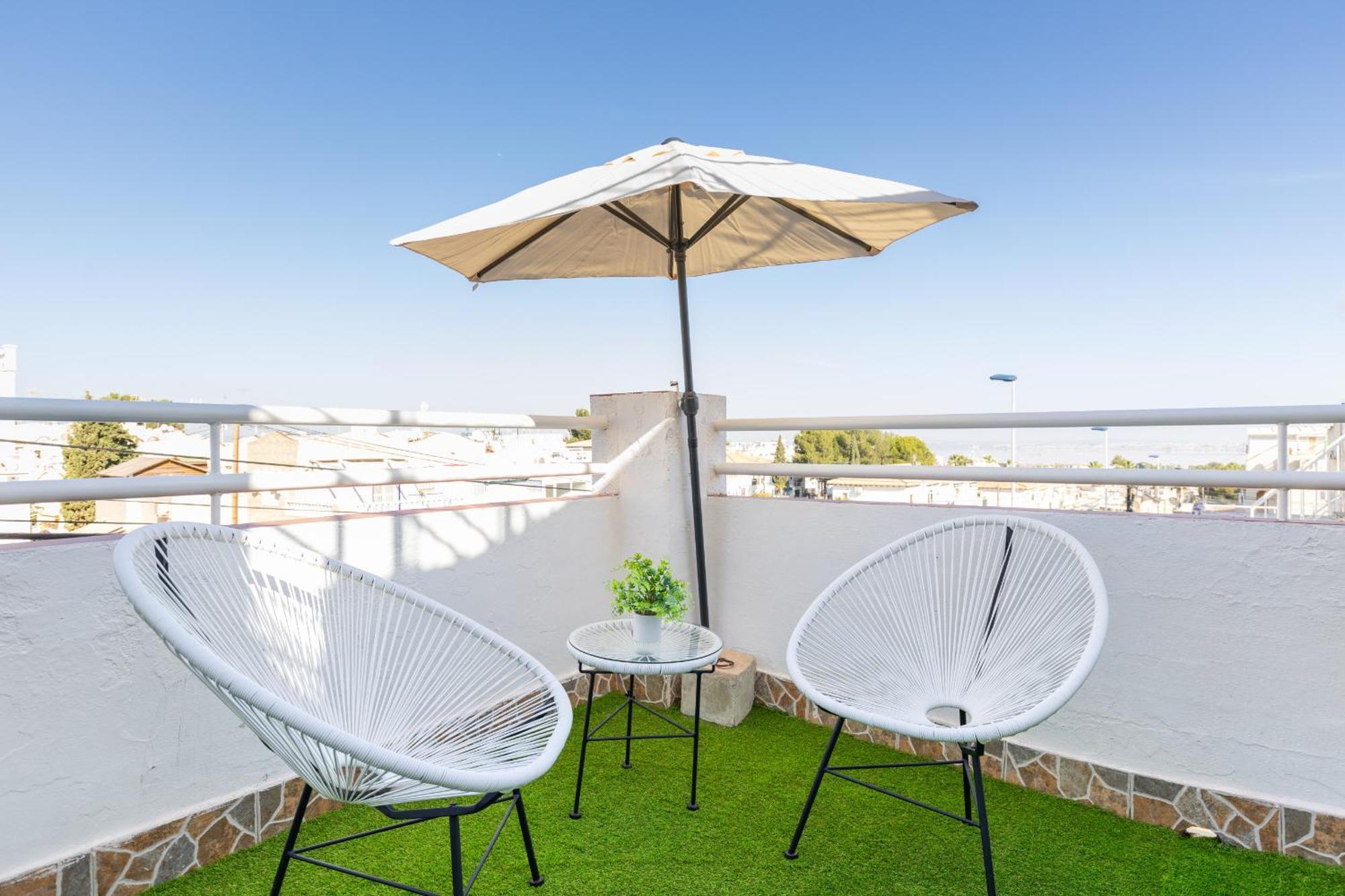 Blue Lagoon By Fidalsa Torrevieja Exterior photo