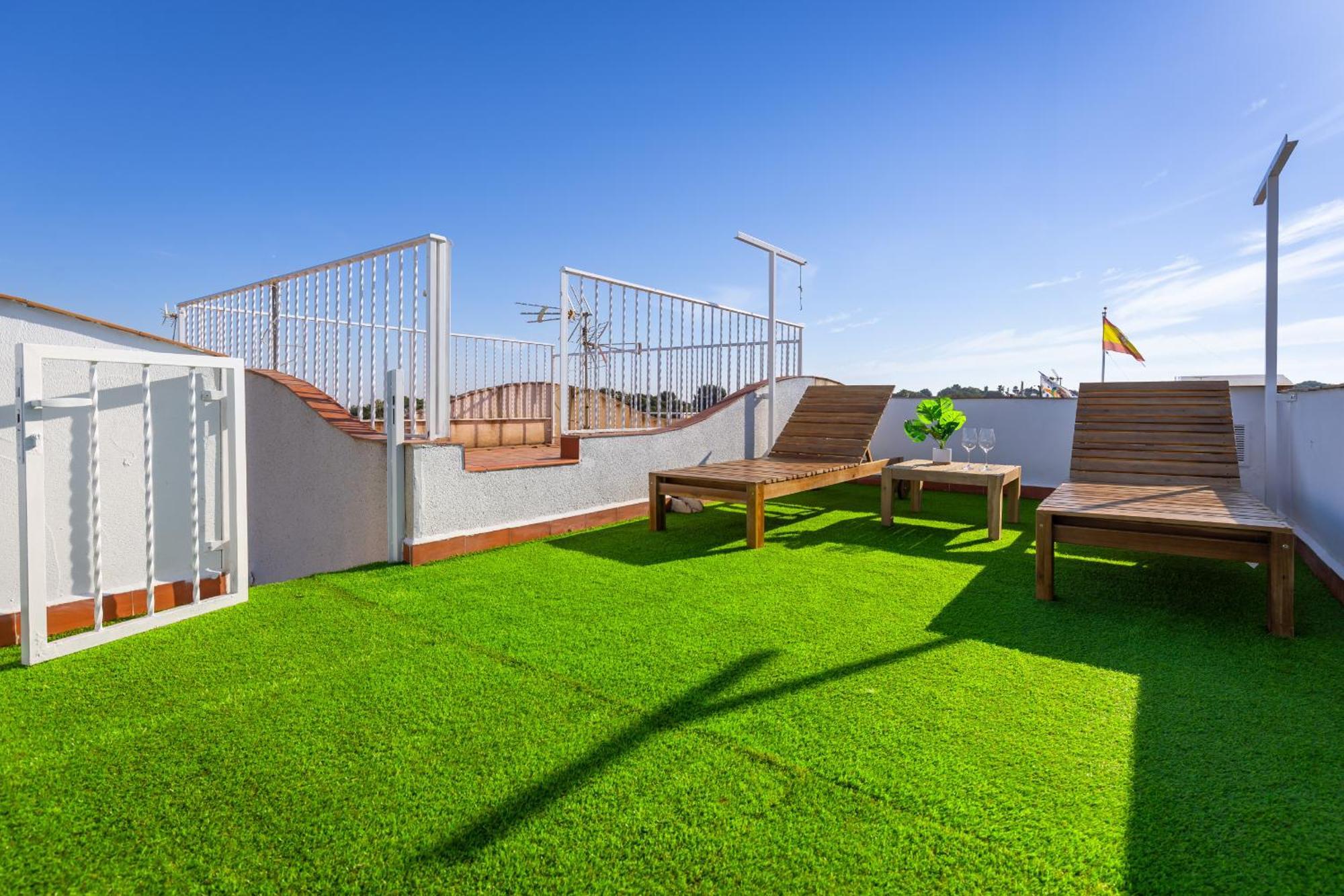 Blue Lagoon By Fidalsa Torrevieja Exterior photo